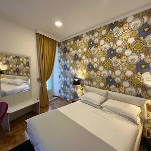 cinquantatre.it-romehotels.com/