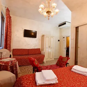 3* בית הארחה Casa Martini