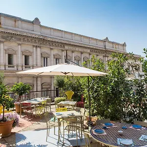 salotto-monti.it-romehotels.com/