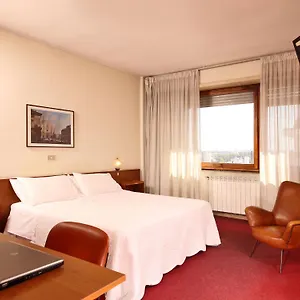 radio-hotel.it-romehotels.com/