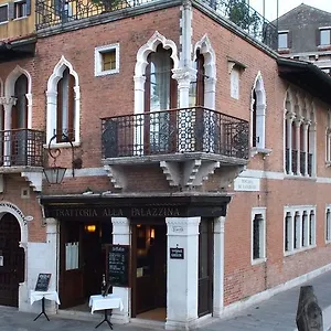 2* בית הארחה Palazzina Veneziana