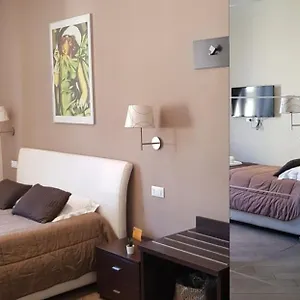mia-suites.it-romehotels.com/