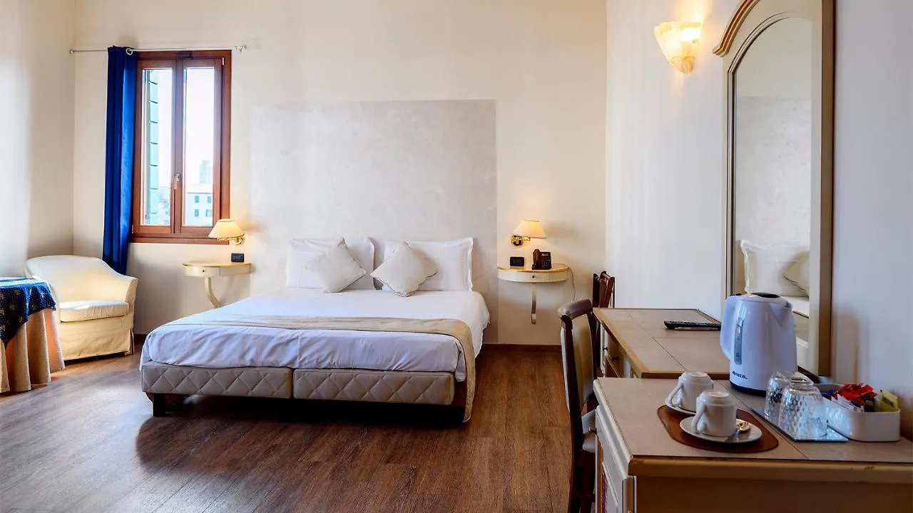Bed and Breakfast Ca Doge Венеция 3*,