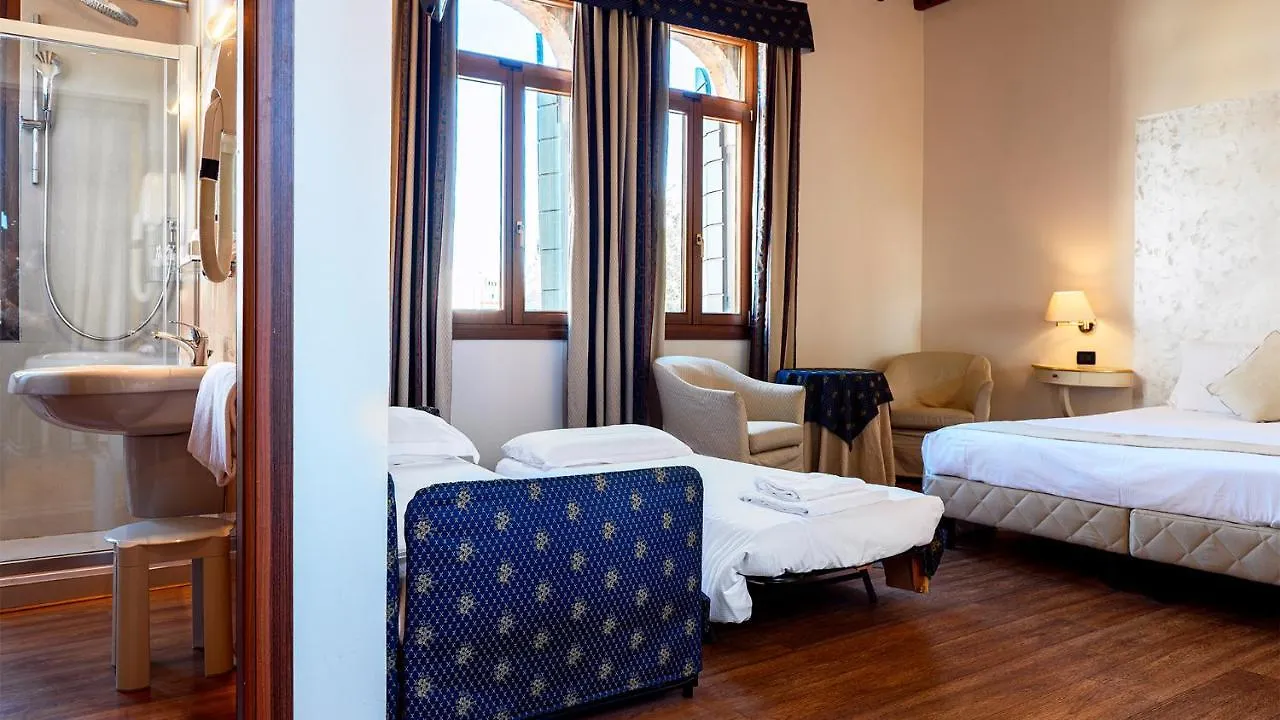 Bed and Breakfast Ca Doge Венеция 3*,